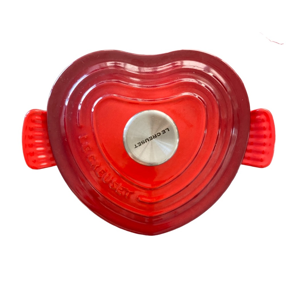 Le Creuset Signature Cast Iron Heart ♥️ Shaped Dutch Oven